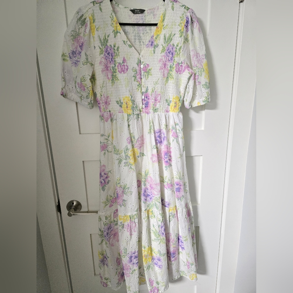 Floral V-Neck Midi Dress